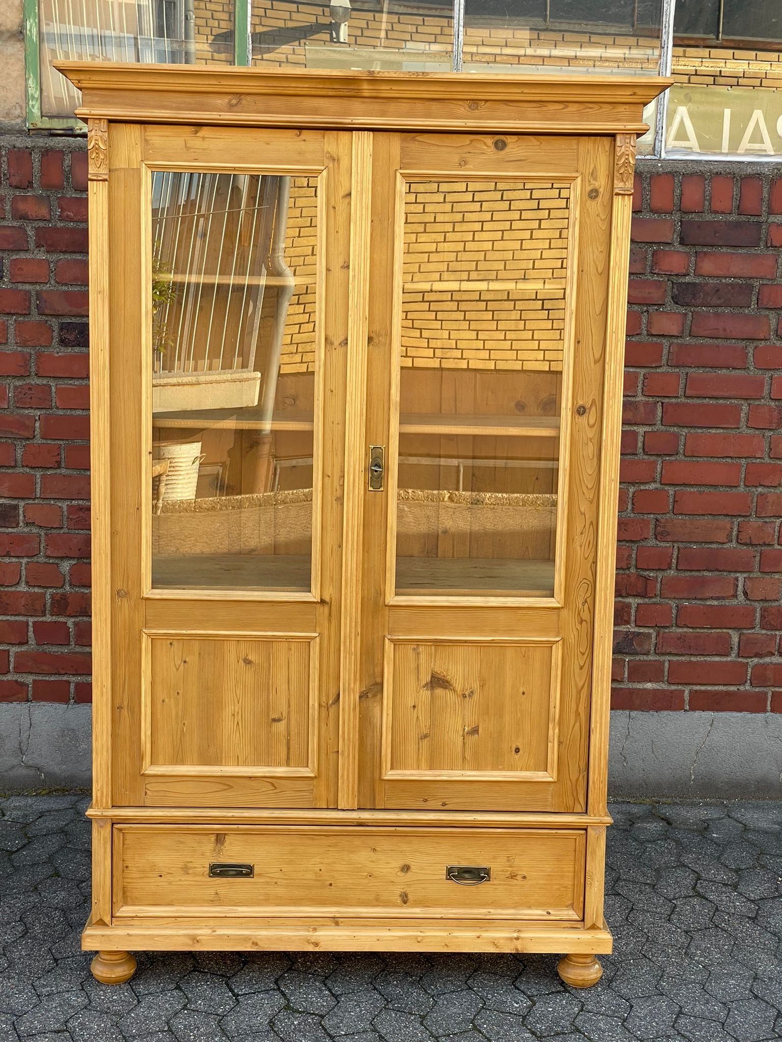 Landhaus Vitrine Massivholz