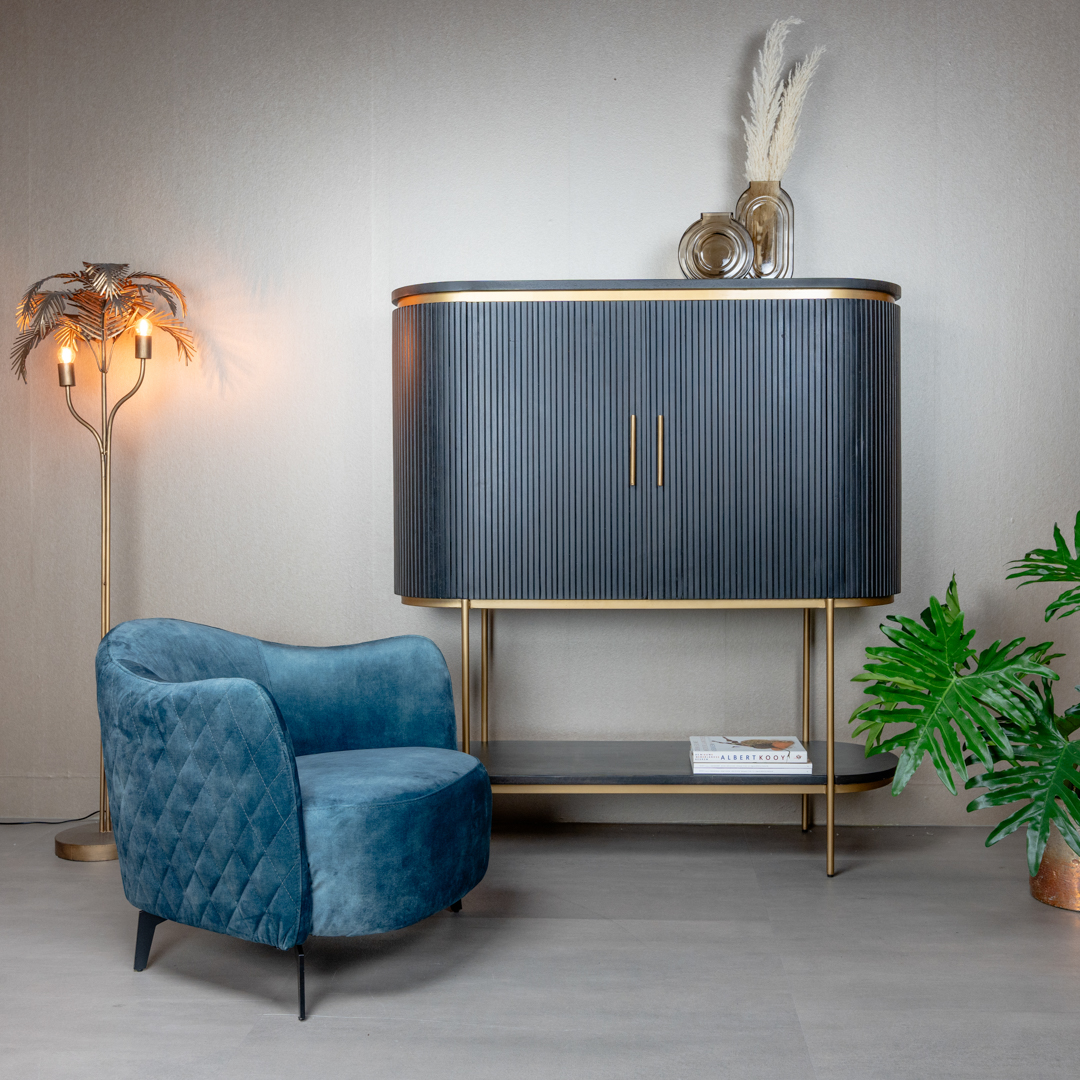 Bondo moderner eleganter zeitloser Sessel in verschiedene Farben