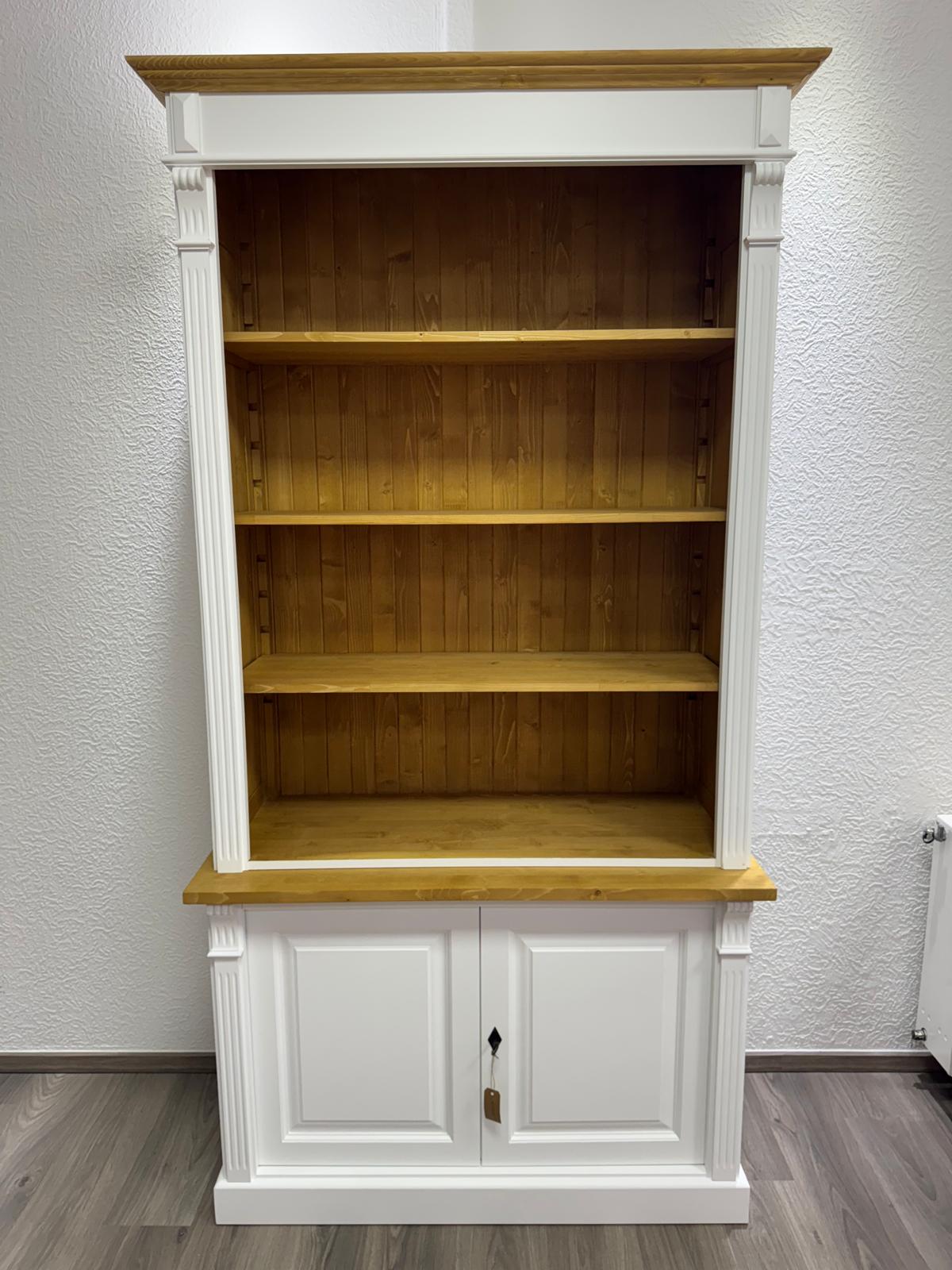 Bücherregal Landhausstil 120 cm aus Massivholz