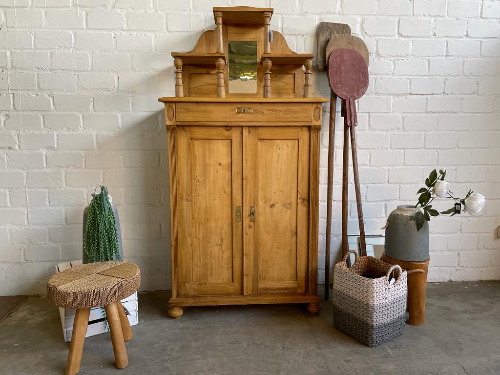 Jugendstil Vertiko mit Aufsatz Weichholz antik