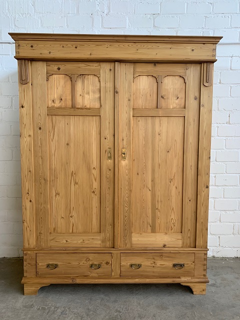 Jugendstil Weichholz Schrank Massivholz Kleiderschrank