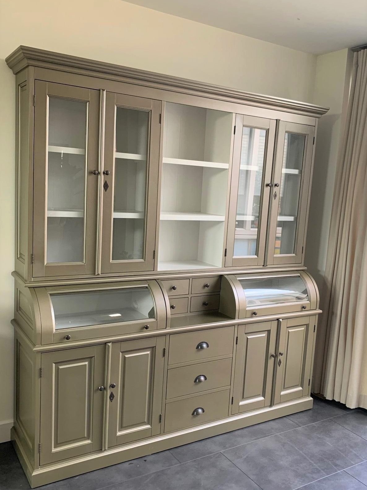 Buffet Schrank Berlin 200 cm gold/weiß