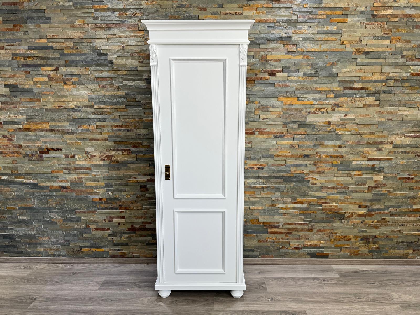 Landhaus Dielenschrank weiß - Massivholz Schrank