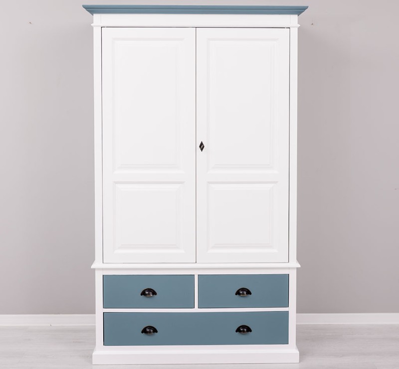 Landhaus Kleiderschrank - verschiedene Varianten wählbar - Massivholz Schrank