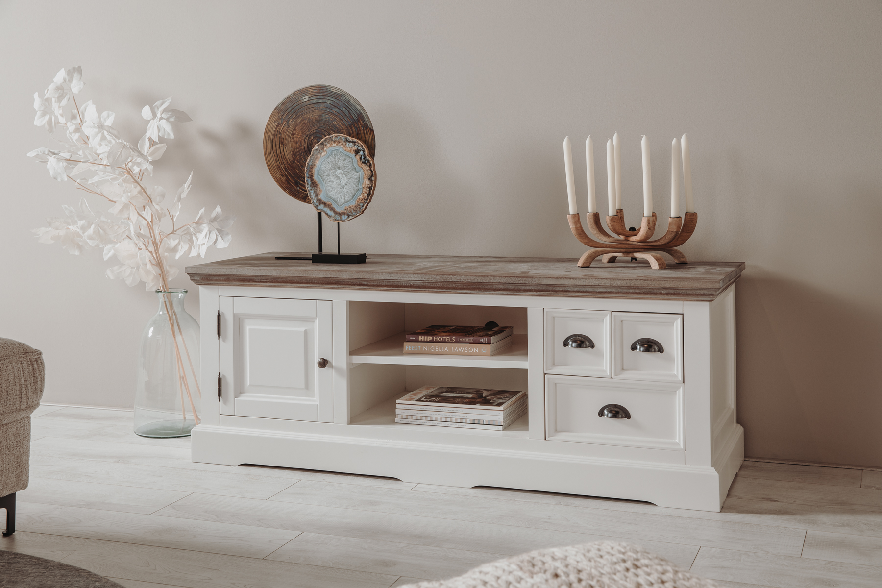 TV Kommode FLEUR - TV-Schrank 145 cm